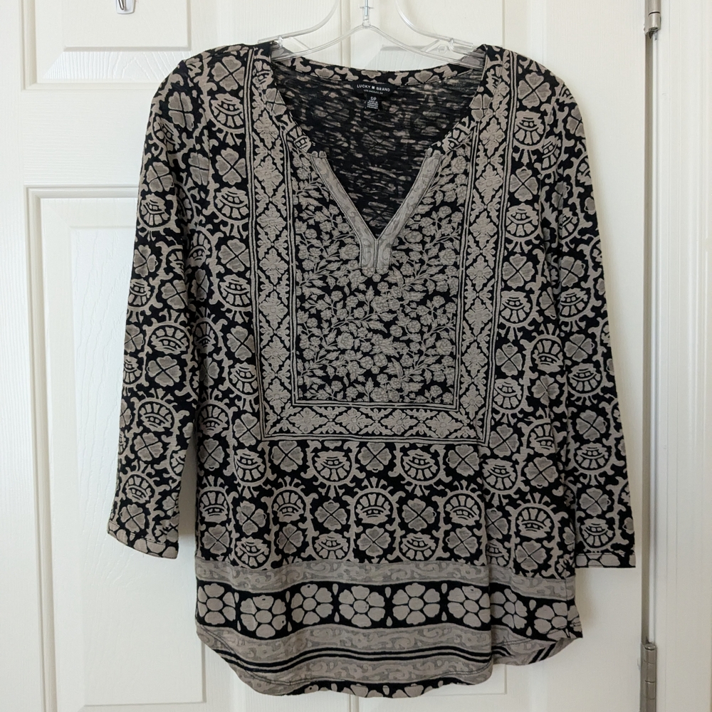 Lucky Brand Black and White 3/4 Sleeve Graphic Tunic